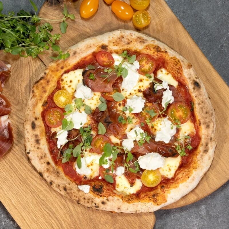 Keramiikkaa ja kiviuunipizzaa | su 25.10.2026